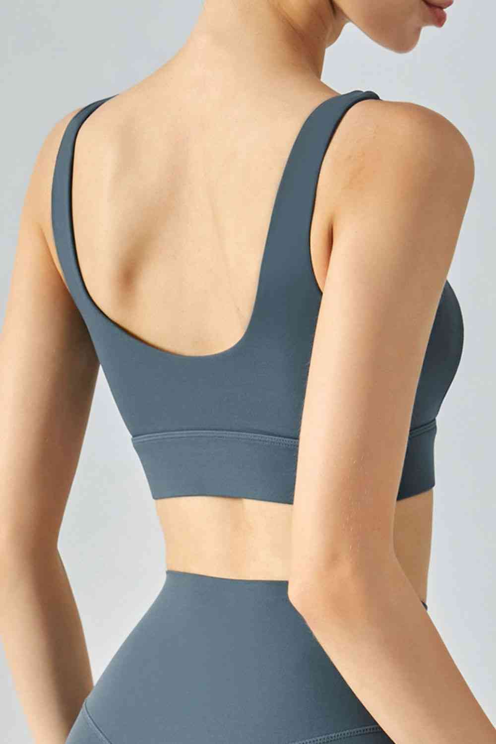 Breathable Zip-Up Sports Bra: The Energizer